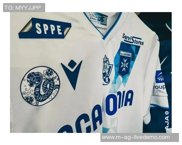 中国足球队球衣设计背后的故事与文化传承探讨 中国足球队球衣设计背后的故事与文化传承探讨