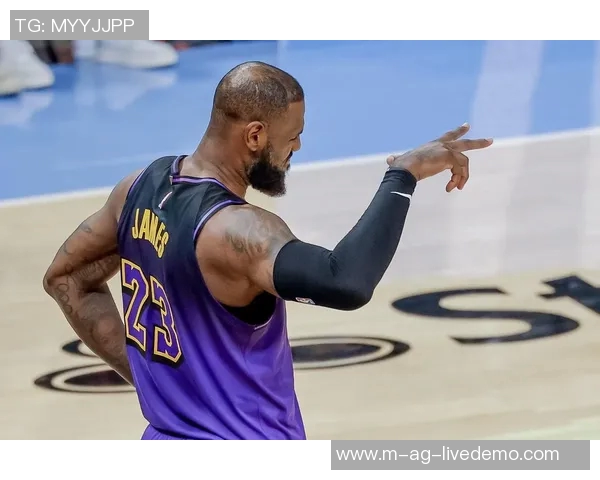 勇士等四支球队传闻欲交易詹姆斯经纪公司回应称不属实 勇士等四支球队传闻欲交易詹姆斯经纪公司回应称不属实